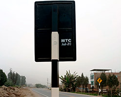 Material para señales de tránsito